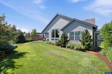 1589 SE Loganberry Street Dallas OR 97338