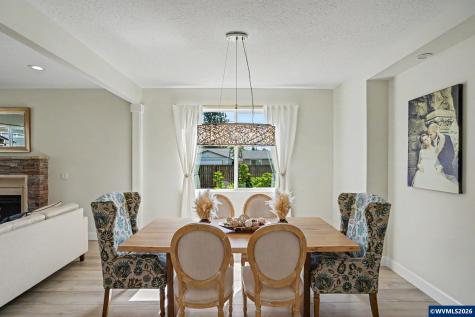 1995 Zachris Court NE Keizer OR 97303