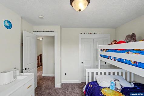 1995 Zachris Court NE Keizer OR 97303