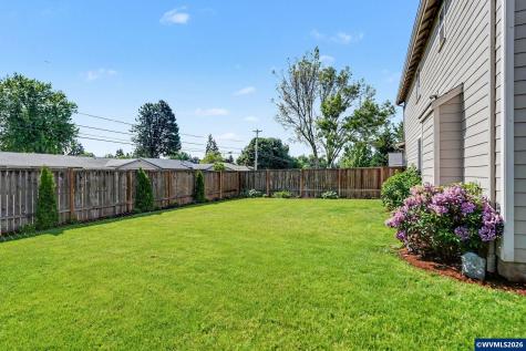 1995 Zachris Court NE Keizer OR 97303