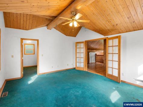 37782 River Drive Lebanon OR 97355