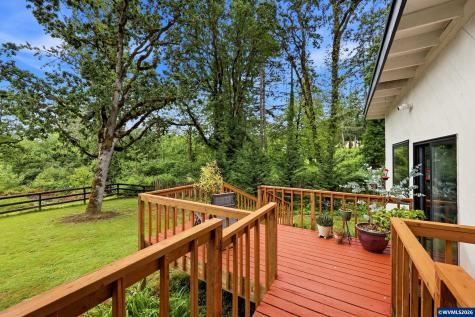 38597 Shady Oak Road NE Albany OR 97322