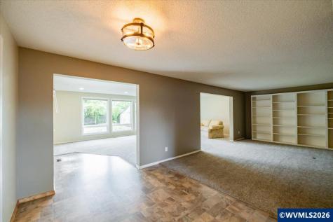 4210 Ivory Way NE Salem OR 97305