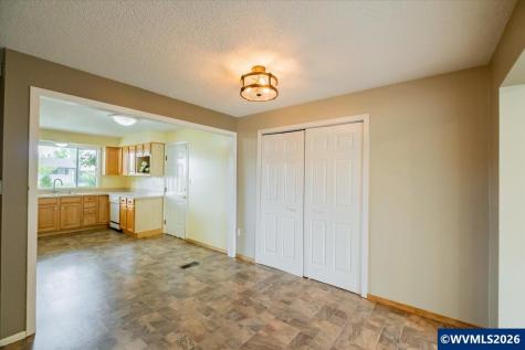 4210 Ivory Way NE Salem OR 97305