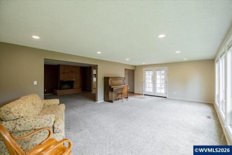 4210 Ivory Way NE Salem OR 97305