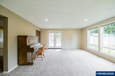 4210 Ivory Way NE Salem OR 97305