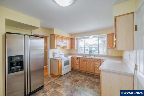 4210 Ivory Way NE Salem OR 97305