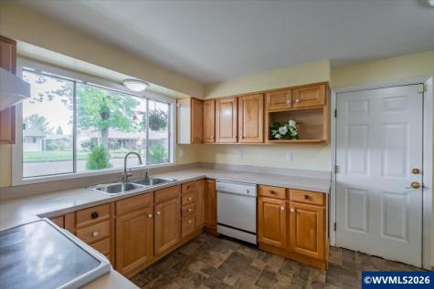 4210 Ivory Way NE Salem OR 97305
