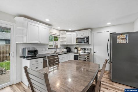 819 Chehalis Place N Keizer OR 97303
