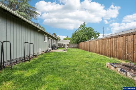 819 Chehalis Place N Keizer OR 97303