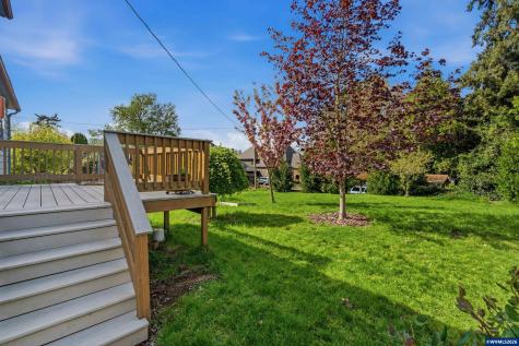 105 River Street NE Salem OR 97301