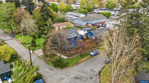 105 River Street NE Salem OR 97301