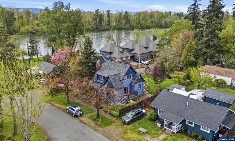 105 River Street NE Salem OR 97301