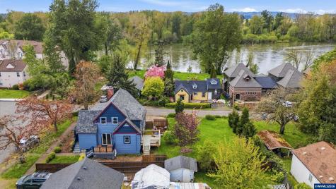 105 River Street NE Salem OR 97301