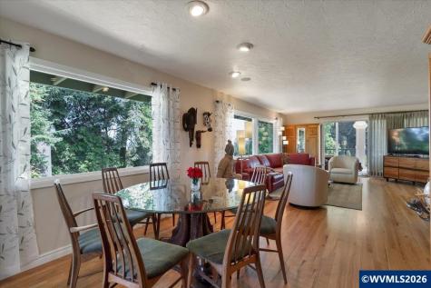 1225 Hillendale Drive SE Salem OR 97302