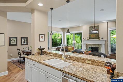 3348 Championship Drive S Salem OR 97302