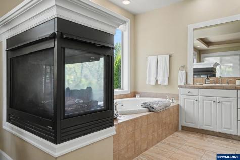 3348 Championship Drive S Salem OR 97302
