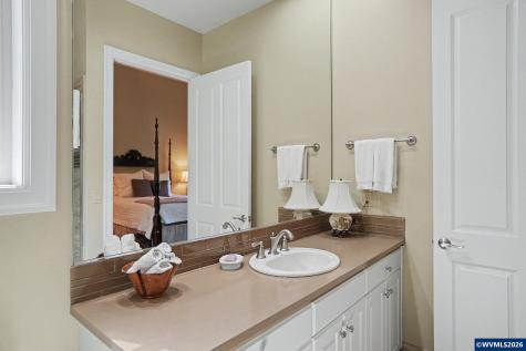 3348 Championship Drive S Salem OR 97302