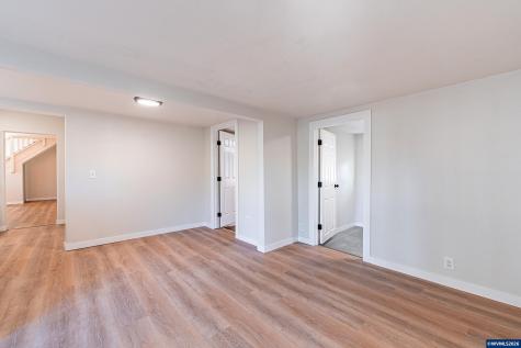 816 14th Avenue Sweet Home OR 97386