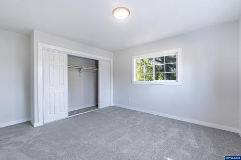816 14th Avenue Sweet Home OR 97386