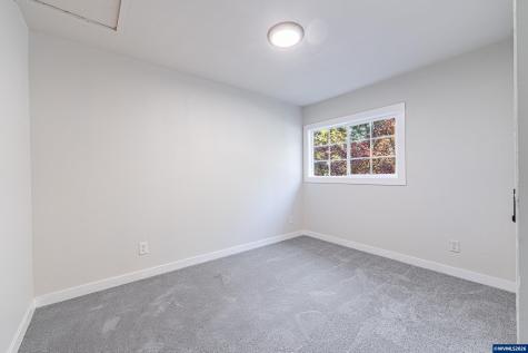 816 14th Avenue Sweet Home OR 97386