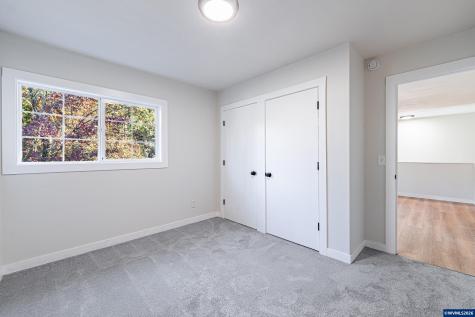 816 14th Avenue Sweet Home OR 97386