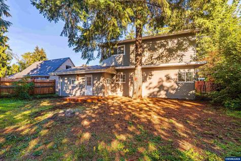 816 14th Avenue Sweet Home OR 97386