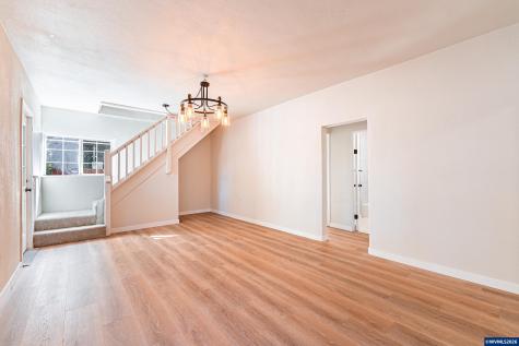 816 14th Avenue Sweet Home OR 97386