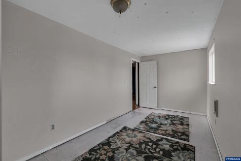 1203 Oak Street Amity OR 97101