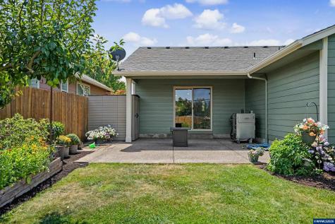 801 Pintail Street Silverton OR 97381