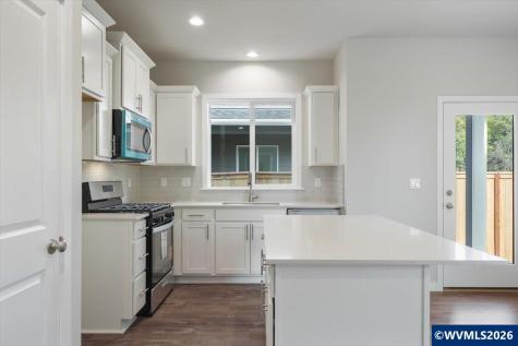 7421 SE Berg Drive Corvallis OR 97330