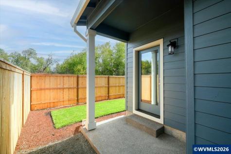 7421 SE Berg Drive Corvallis OR 97330