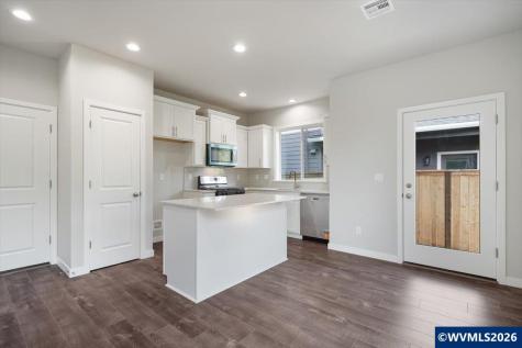 7421 SE Berg Drive Corvallis OR 97330