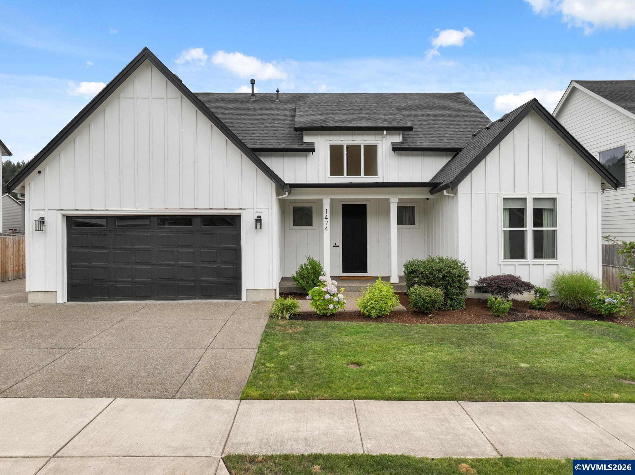 1474 Meadow Avenue Silverton OR 97381
