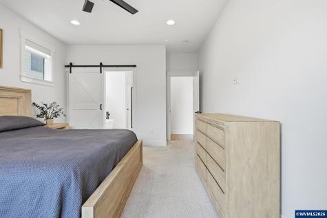 1474 Meadow Avenue Silverton OR 97381