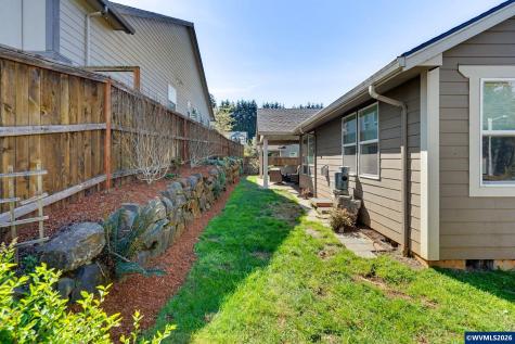 7120 Clover Drive SE Salem OR 97306