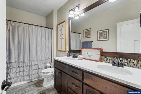 7120 Clover Drive SE Salem OR 97306
