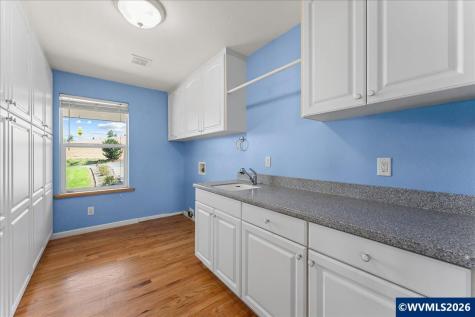 4981 Shadow Hills Drive SE Turner OR 97392