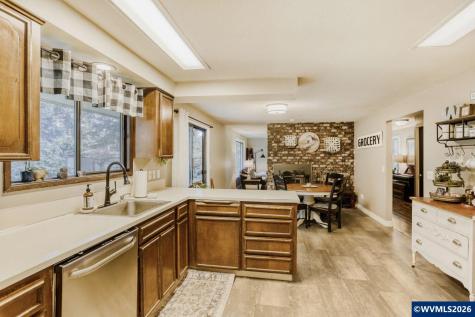6895 S Gurney Lane Canby OR 97013