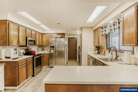 6895 S Gurney Lane Canby OR 97013