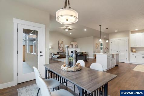 1127 SW Valsetz Avenue Dallas OR 97338