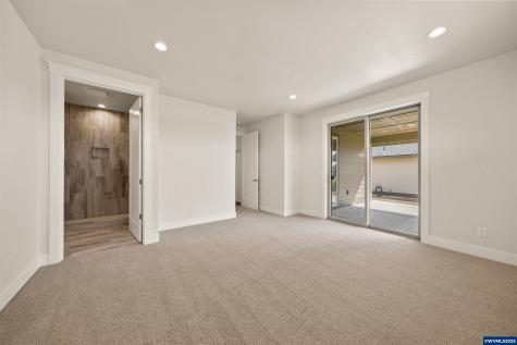 2366 NW Redwood Avenue Redmond OR 97756