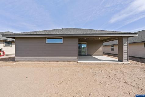 2366 NW Redwood Avenue Redmond OR 97756