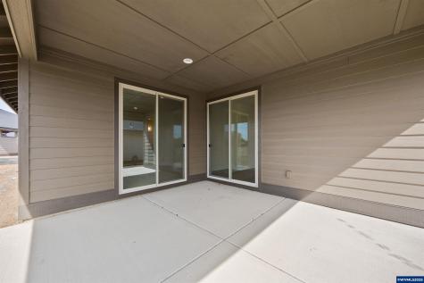 2366 NW Redwood Avenue Redmond OR 97756