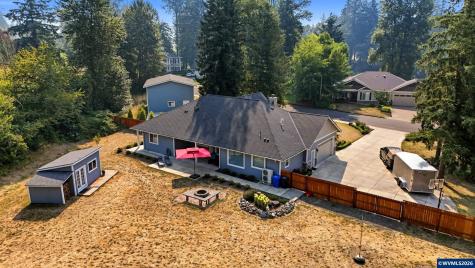 315 Santiam Pointe Lp NE Mill City OR 97360