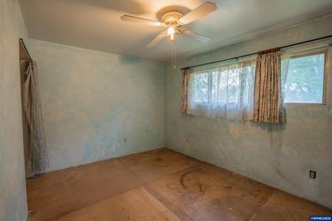 35858 Knox Butte Road E Albany OR 97322