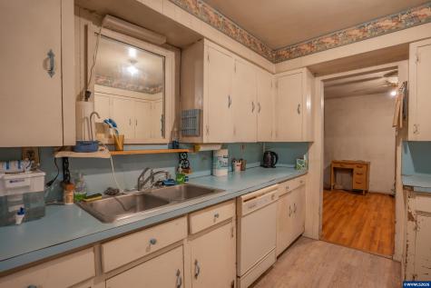 35858 Knox Butte Road E Albany OR 97322