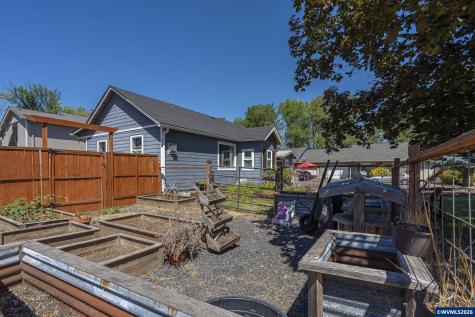 1510 S 10th Street Lebanon OR 97355