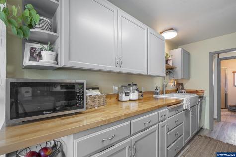 1510 S 10th Street Lebanon OR 97355