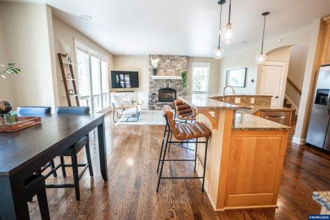 1750 SW Pinehurst Place Corvallis OR 97333